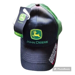 John Deere Snapback Hat Cap Embroidered Black Fabric Front Green Mesh Back